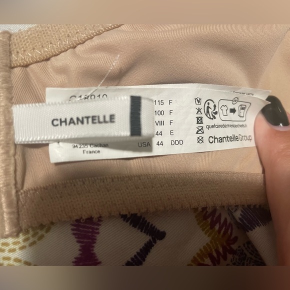 Chantelle unlined minimizer bra - Picture 7 of 9